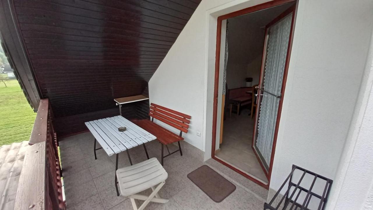 Draga - 2 Bedroom Apartment Tržič Zewnętrze zdjęcie