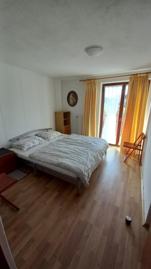 Draga - 2 Bedroom Apartment Tržič Zewnętrze zdjęcie