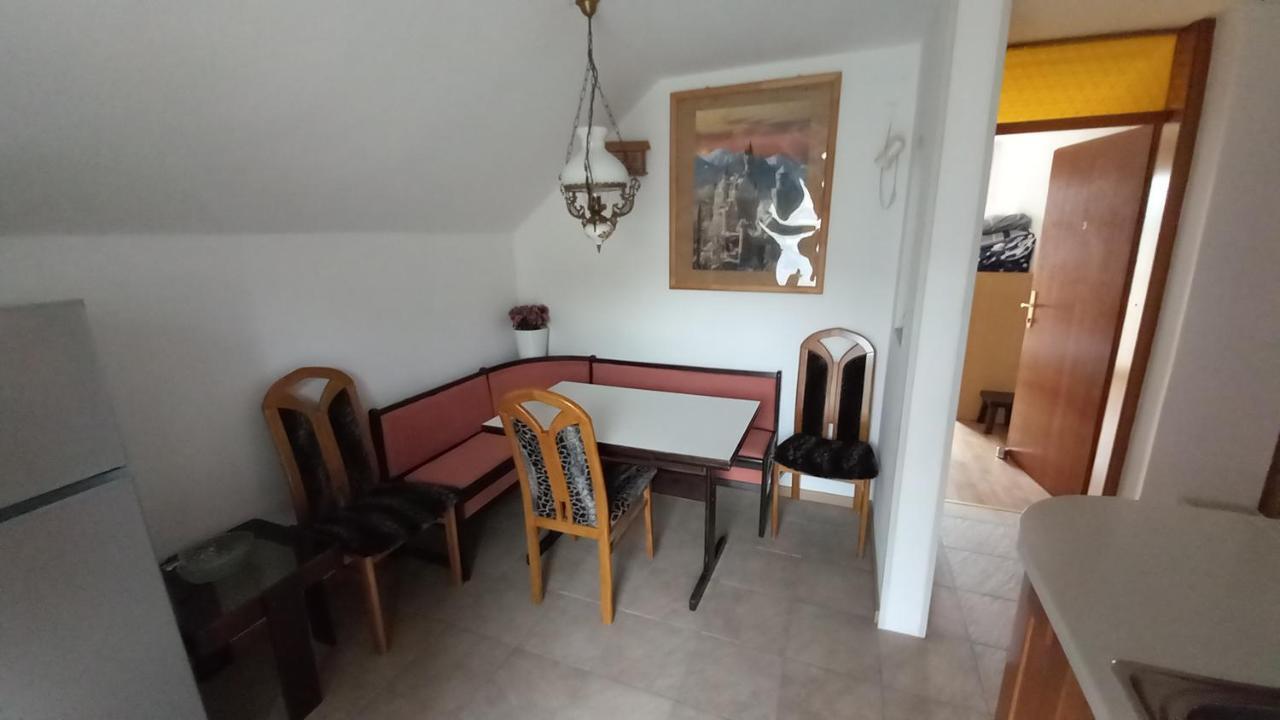 Draga - 2 Bedroom Apartment Tržič Zewnętrze zdjęcie